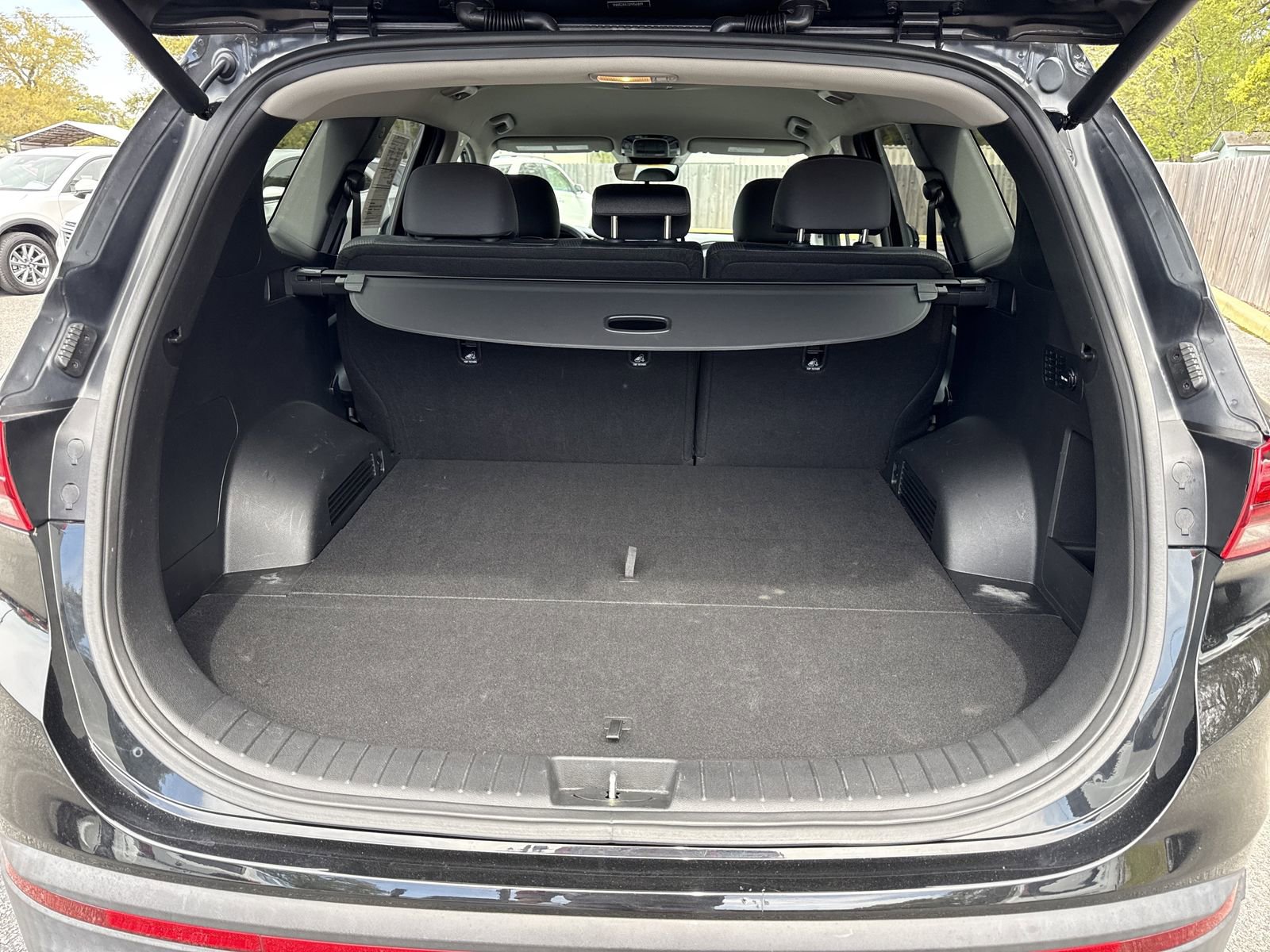 Used 2023 Hyundai Santa Fe SEL image 27