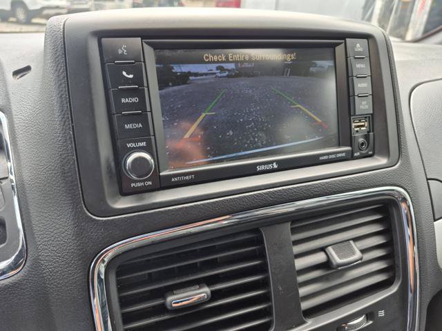 Used 2019 Dodge Grand Caravan GT FWD image 17