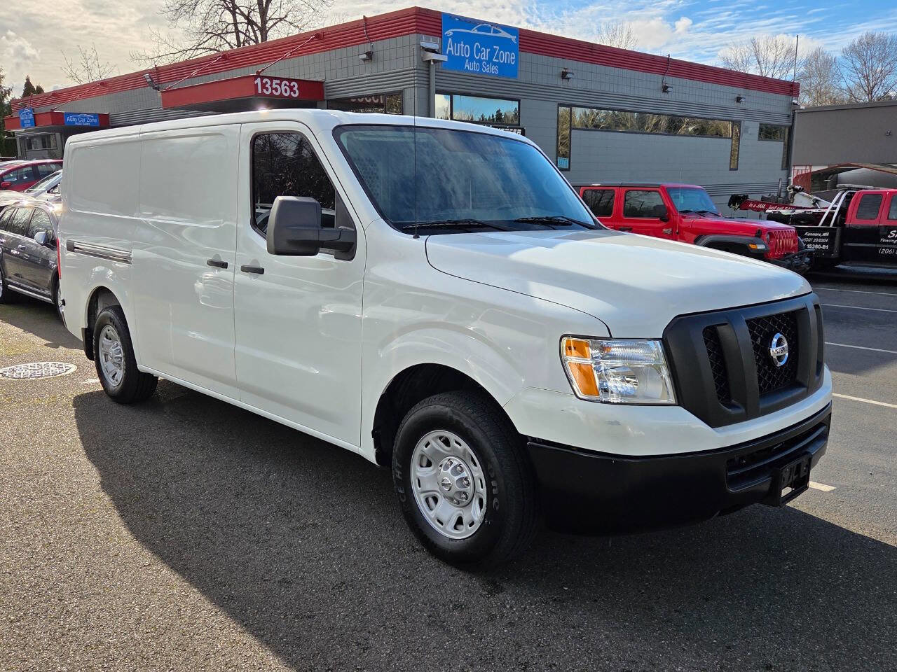 Used 2020 Nissan NV 2500 SV w/ Navigation Package image 8