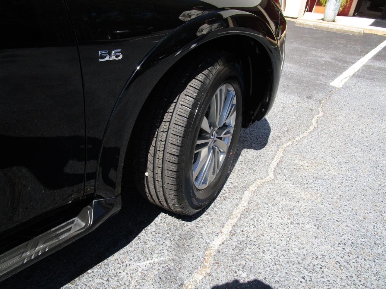 Used 2020 INFINITI QX80 Luxe w/ Proassist Package AWD/4WD image 34