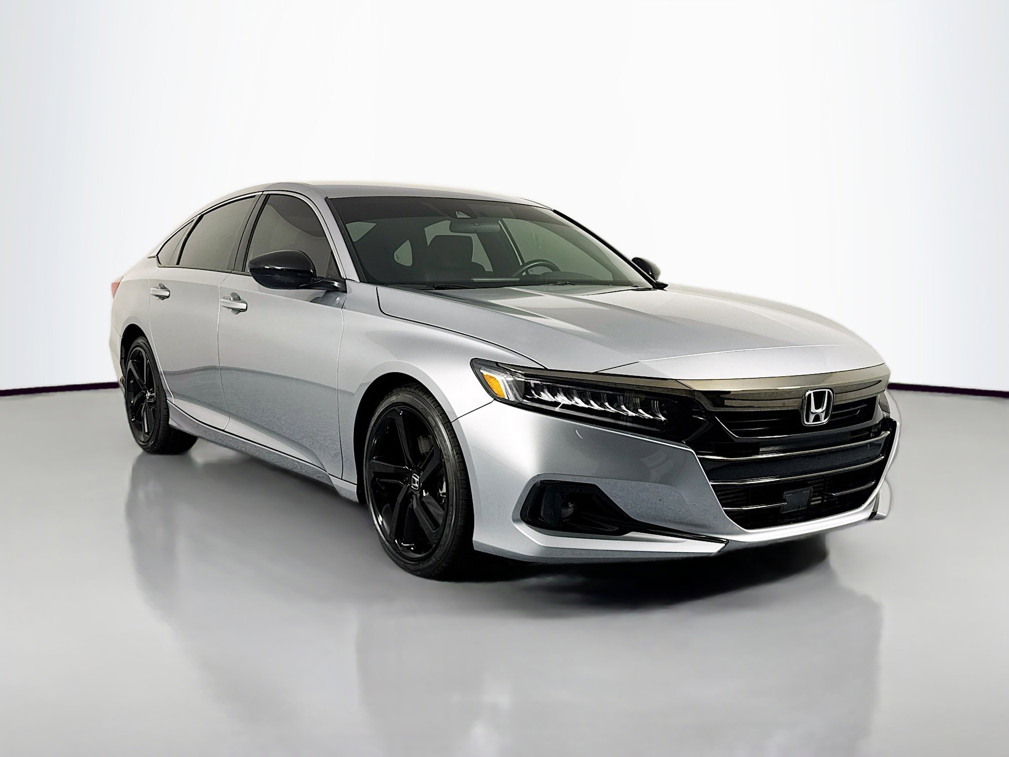 Certified 2022 Honda Accord Sport image 3