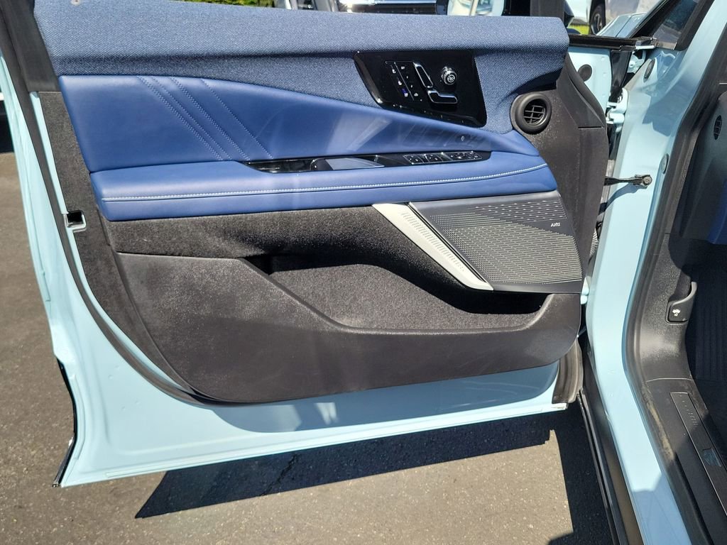 Certified 2025 Cadillac Optiq Sport 2 image 20