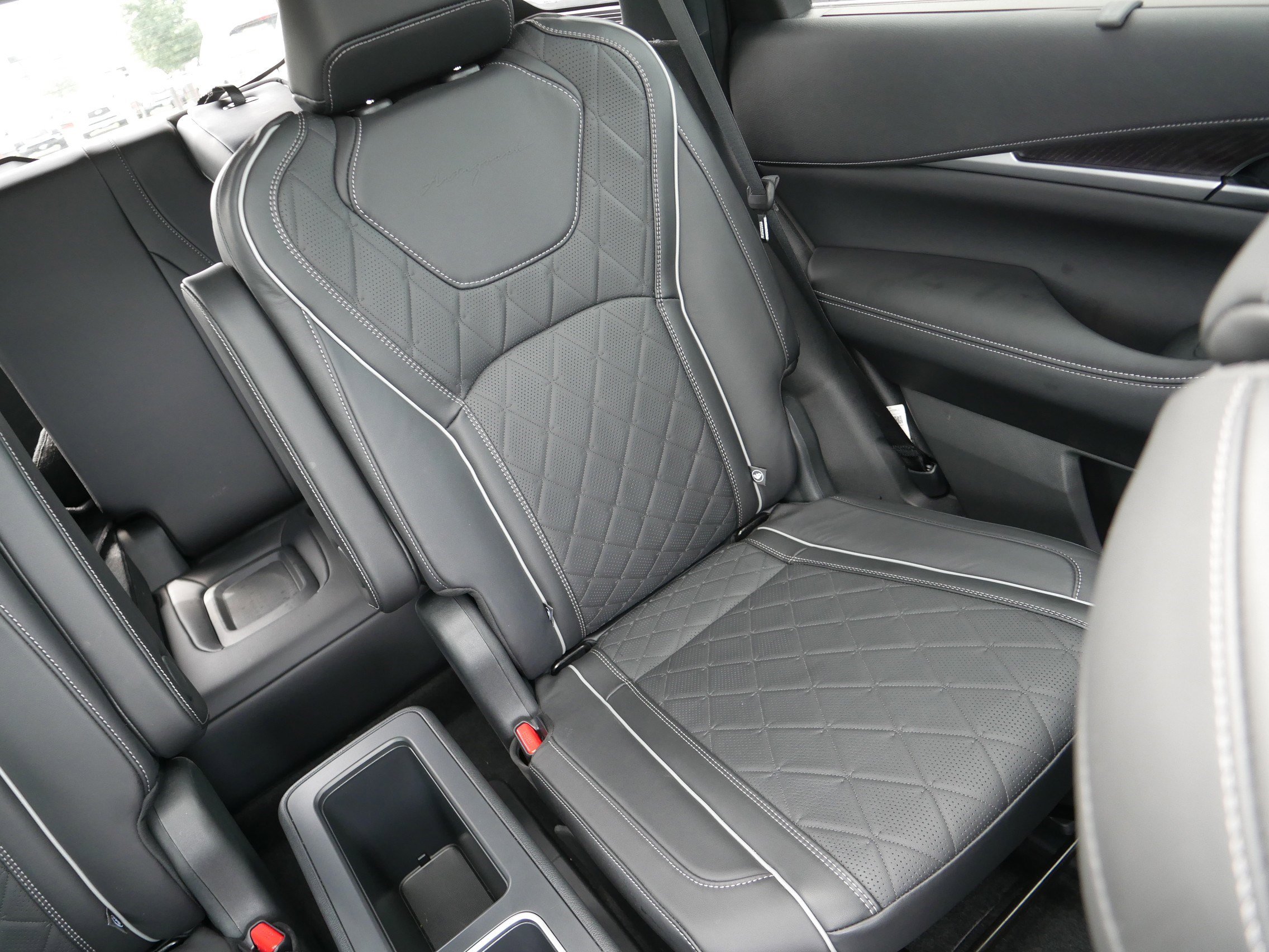 Certified 2025 INFINITI QX60 Autograph w/ Lighting Package (N94) image 14