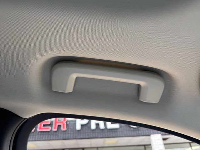 Used 2018 Volvo XC90 T5 Momentum w/ Convenience Package image 29