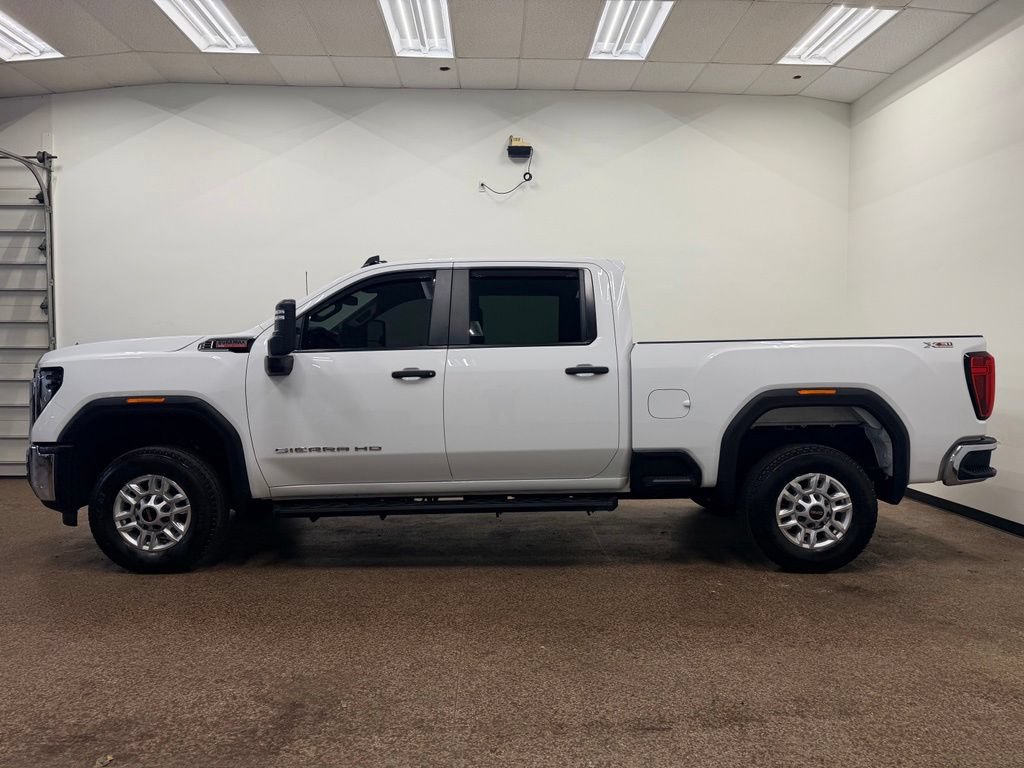 Used 2024 GMC Sierra 2500 Pro w/ 1SA Pro Safety Plus Package AWD/4WD image 2