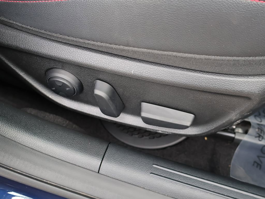 Used 2023 Genesis G70 3.3T w/ Sport Advanced Package RWD image 35