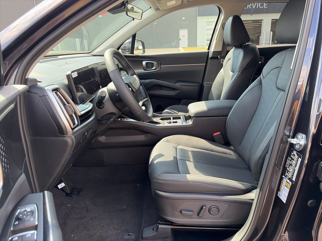 New 2026 Kia Sorento S AWD/4WD image 14