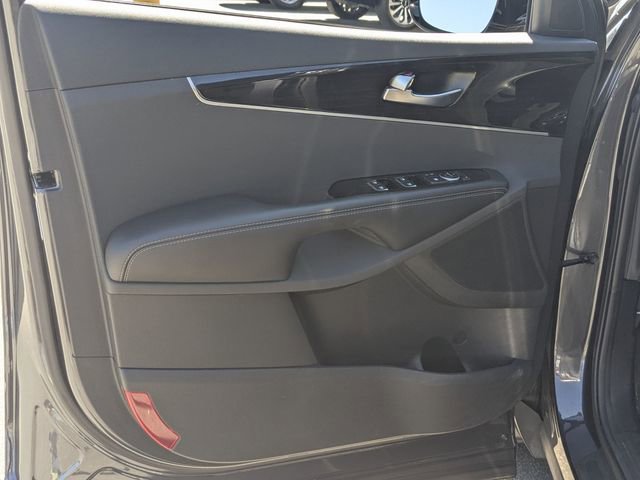 Used 2019 Kia Sorento EX image 9