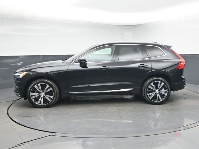 Used 2023 Volvo XC60 B5 Plus w/ Climate Package image 6