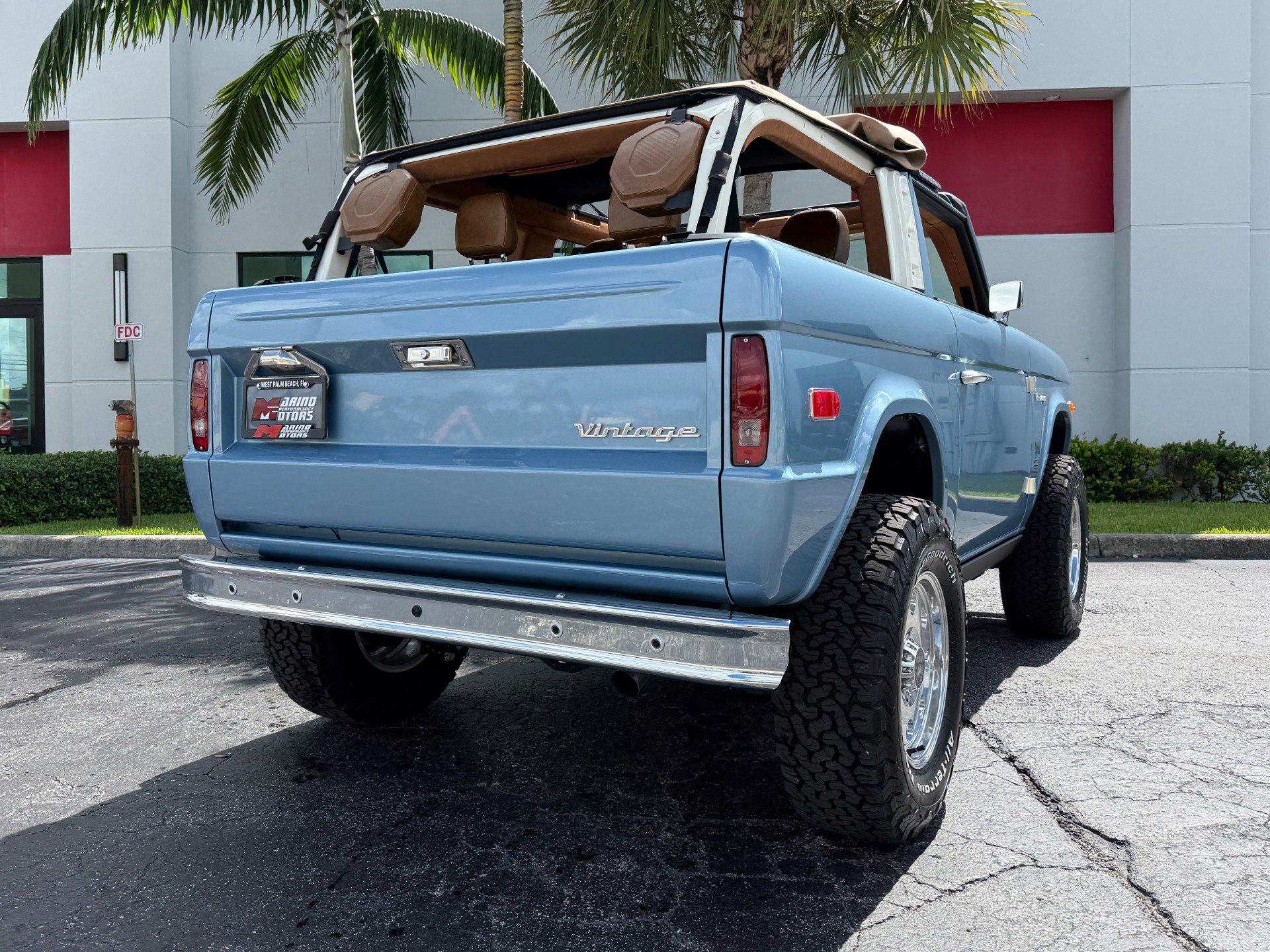 Used 2023 Ford Bronco Black Diamond image 12