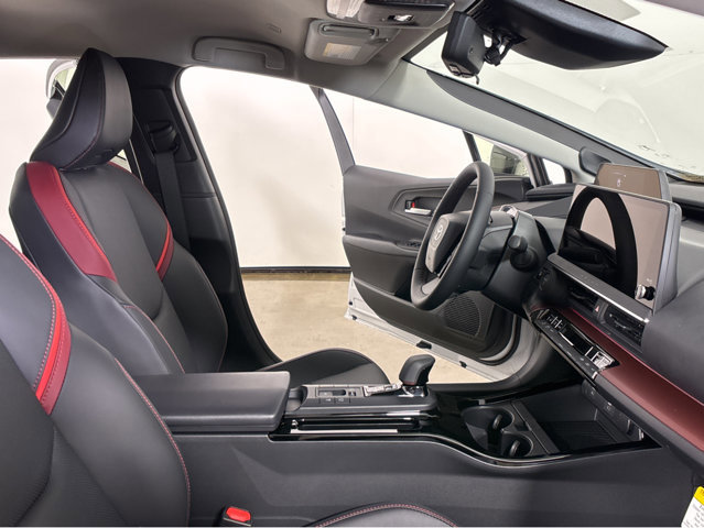 New 2026 Toyota Prius Plug-In Hybrid image 5