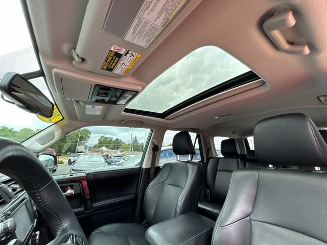 Used 2019 Toyota 4Runner Limited AWD/4WD image 37