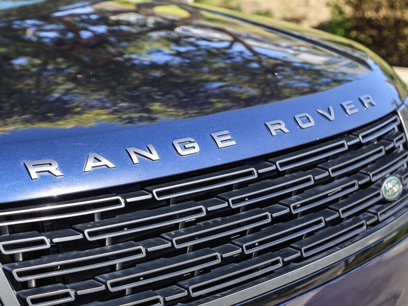 Used 2023 Land Rover Range Rover Autobiography AWD/4WD image 11