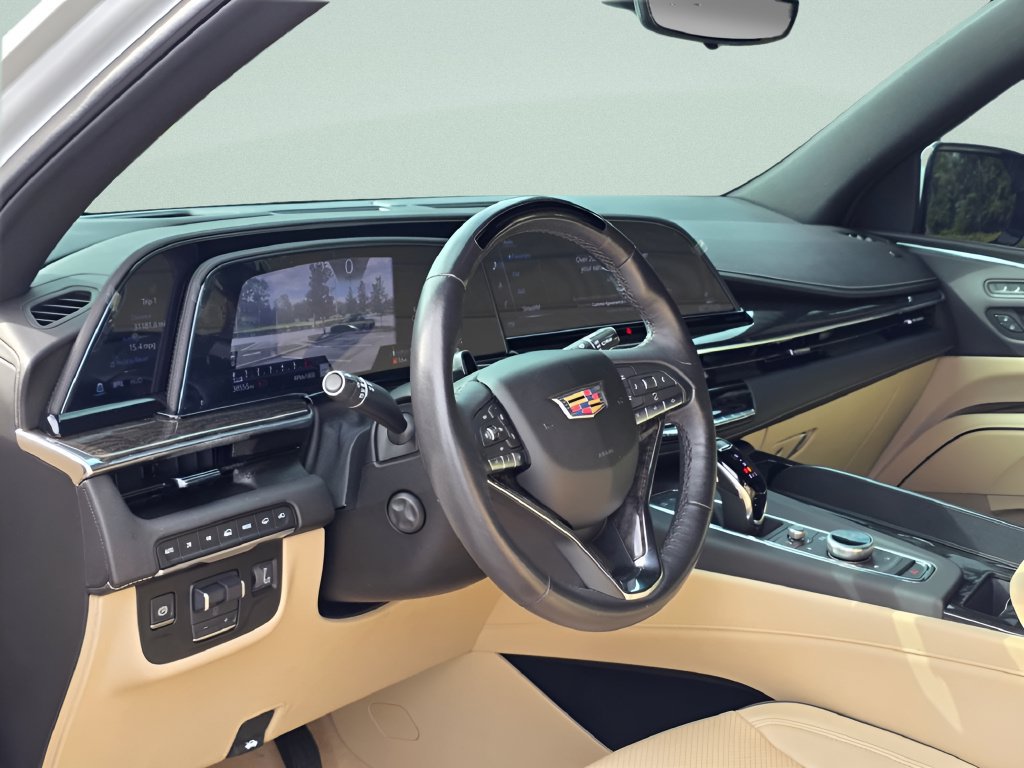 Used 2024 Cadillac Escalade Premium Luxury w/ Performance Package AWD/4WD image 9