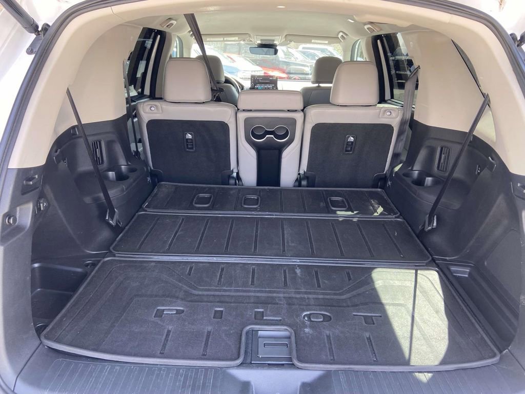 Used 2024 Honda Pilot EX-L image 10
