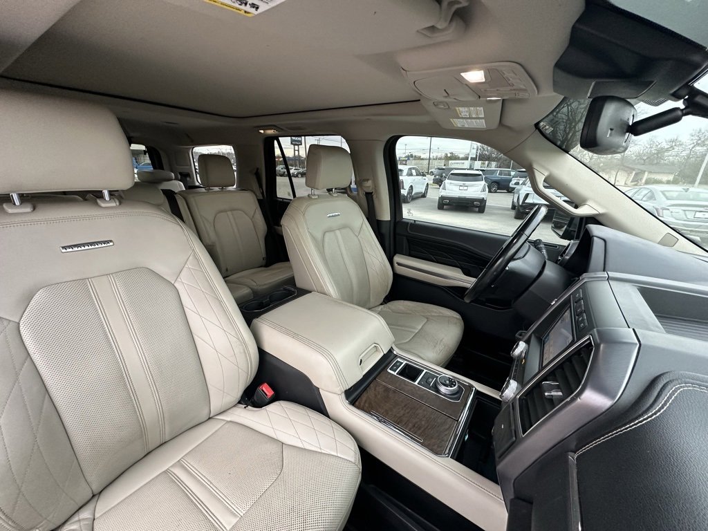 Used 2019 Ford Expedition Platinum image 10