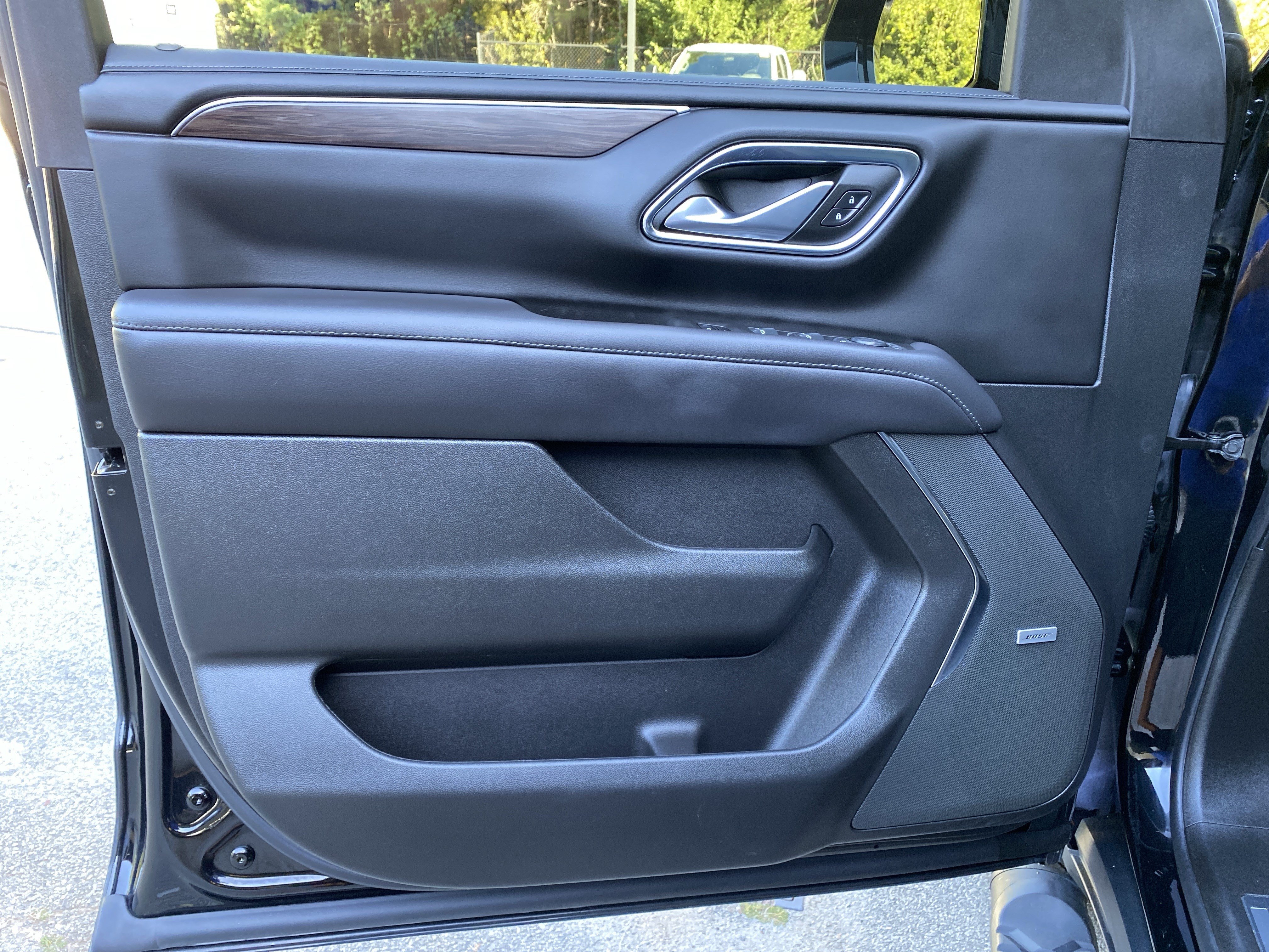 Used 2022 Chevrolet Tahoe Z71 AWD/4WD image 15