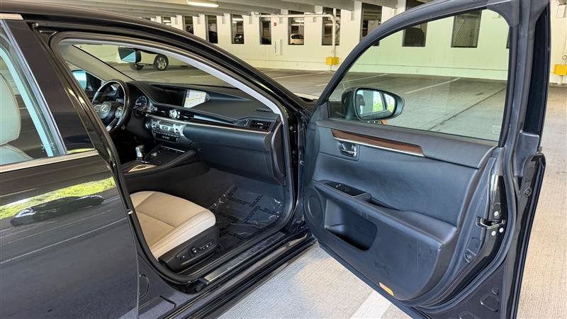 Used 2018 Lexus ES 350 w/ Navigation System Package FWD image 32