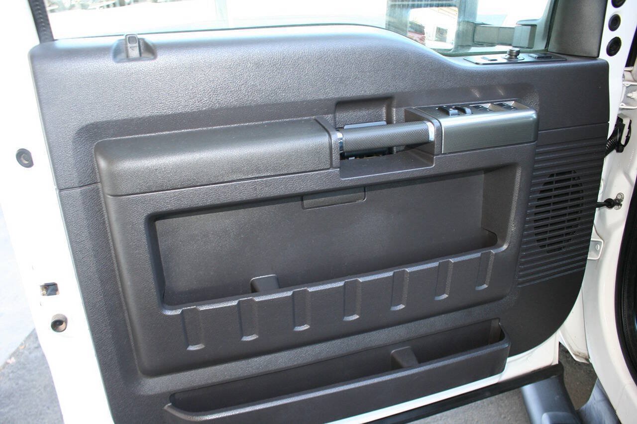 Used 2009 Ford F350 FX4 AWD/4WD image 15