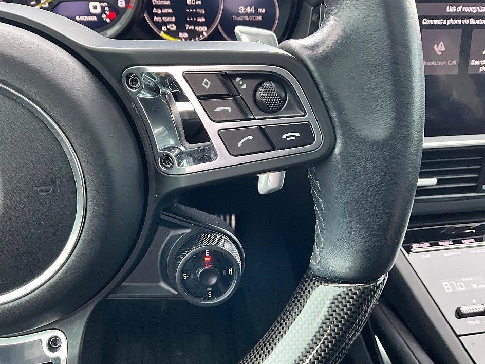 Used 2020 Porsche Cayenne Turbo S image 29