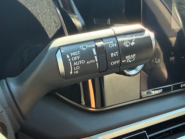 Used 2024 Lexus RX 350 FWD w/ Technology Package image 17