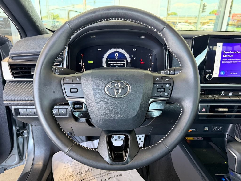 Used 2026 Toyota Camry SE FWD image 24