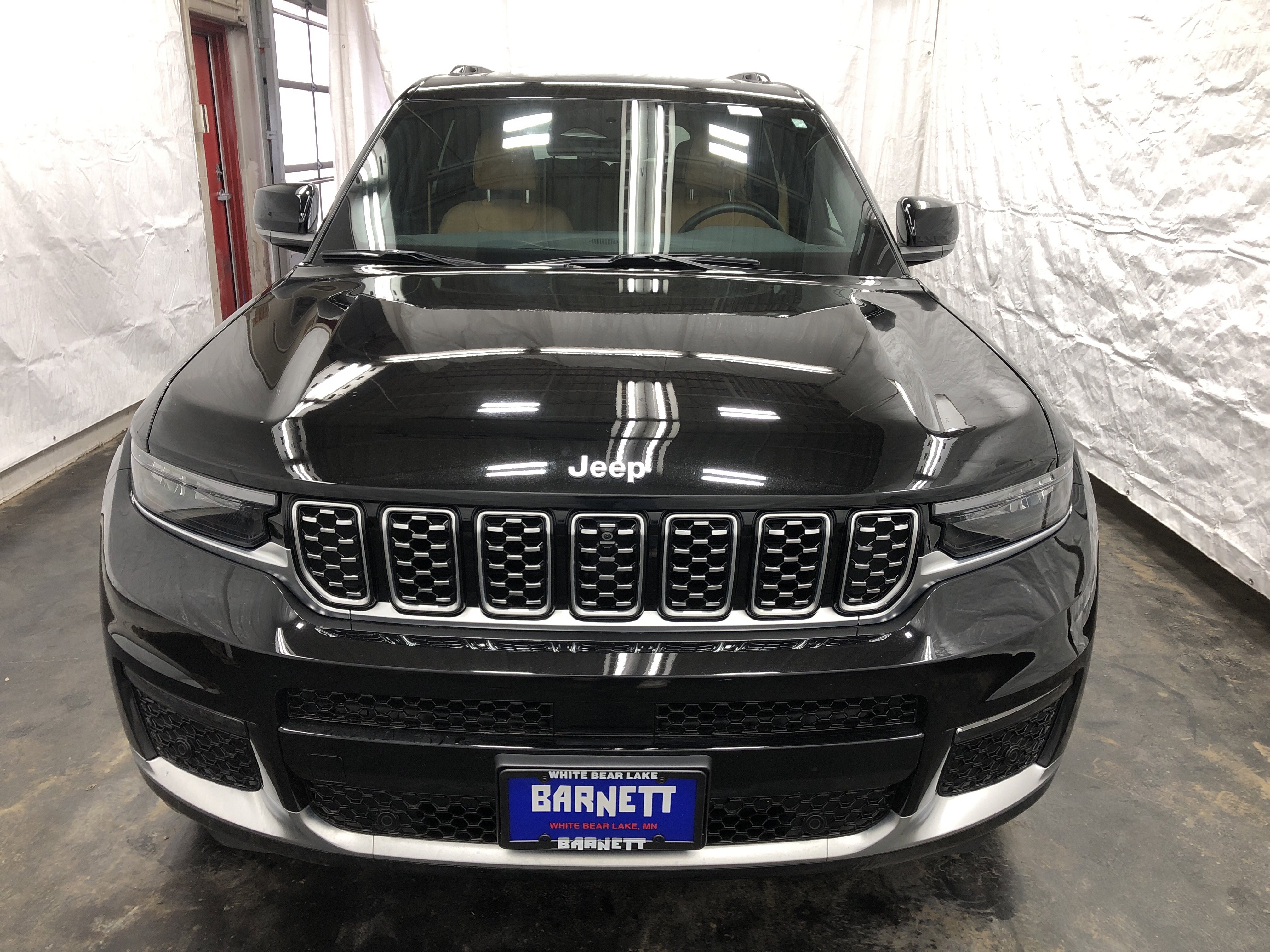 Used 2025 Jeep Grand Cherokee L Summit image 7