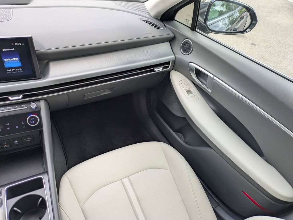 Certified 2024 Hyundai Sonata SEL FWD image 15