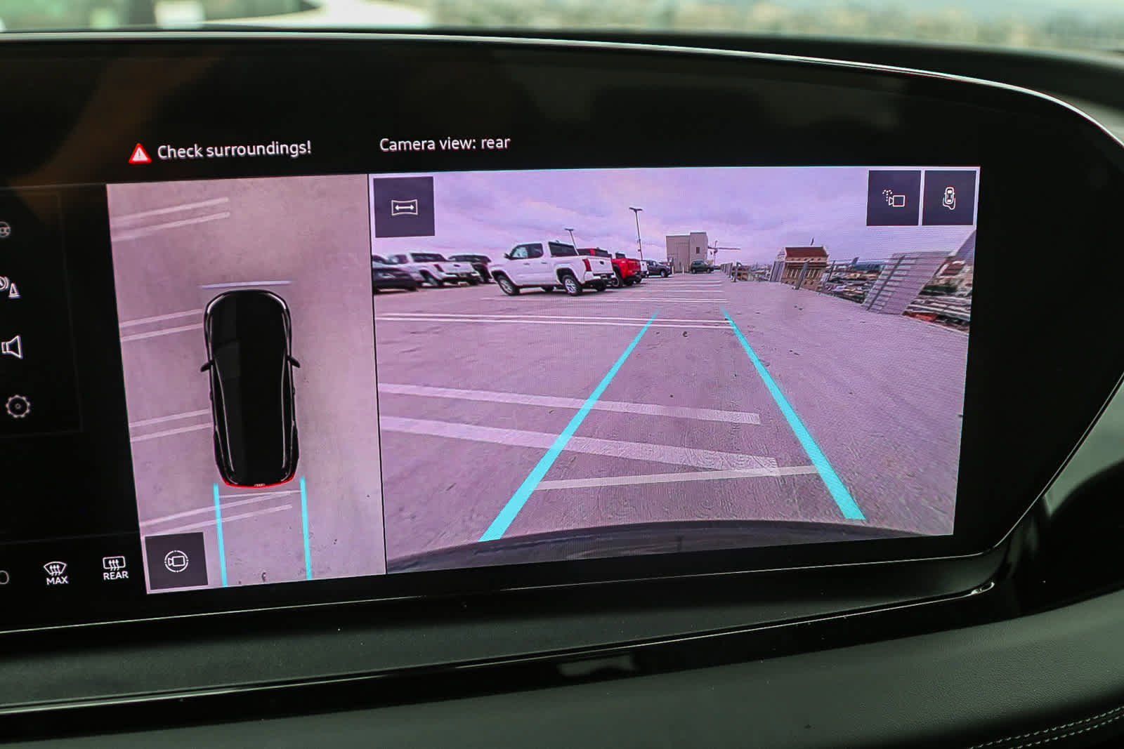 Used 2025 Audi Q6 e-tron Premium w/ Convenience Package image 26