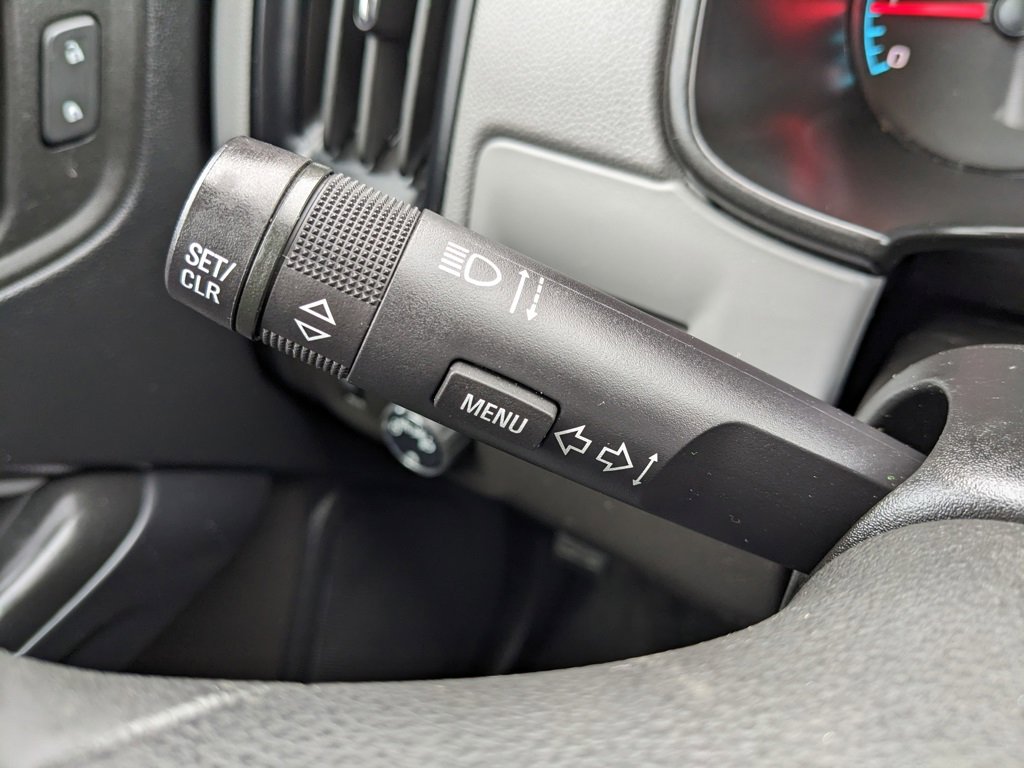 Used 2022 Chevrolet Colorado W/T image 34