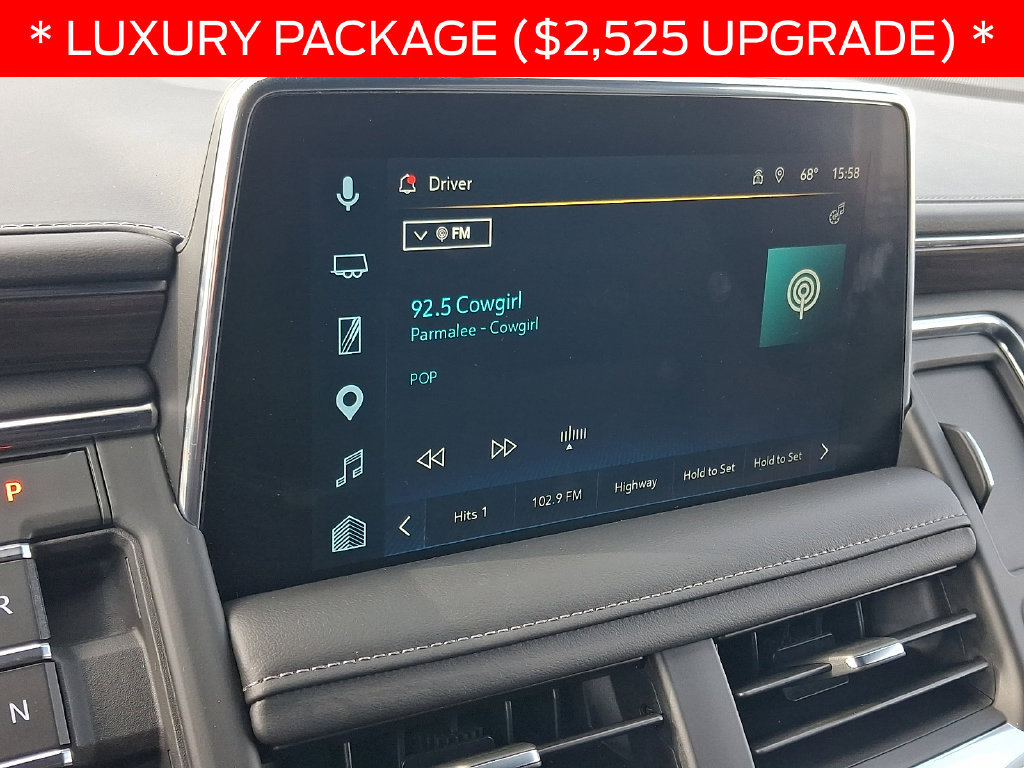 Used 2023 Chevrolet Tahoe Z71 w/ Luxury Package AWD/4WD image 19