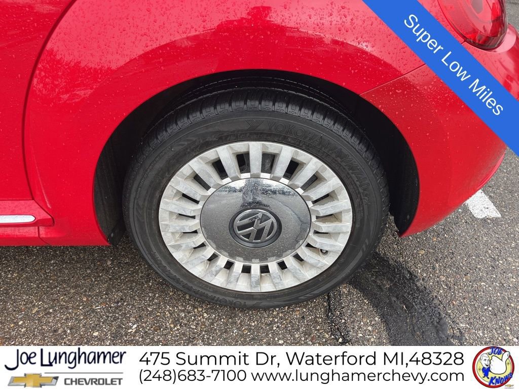 Used 2014 Volkswagen Beetle 2.5 image 11