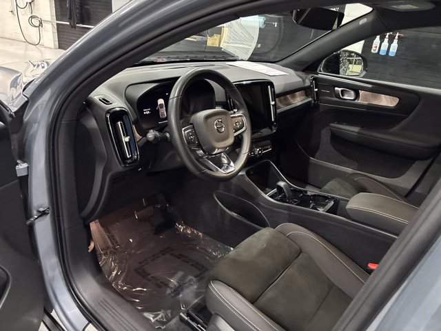 Used 2023 Volvo C40 P8 Recharge Ultimate AWD/4WD image 10