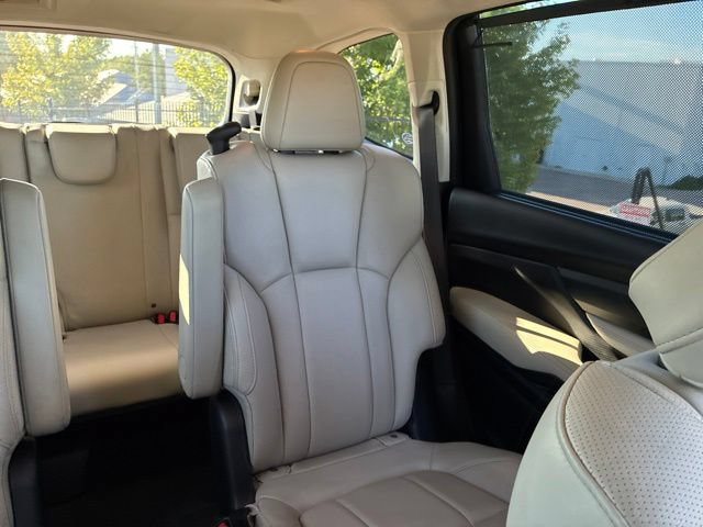Used 2019 Subaru Ascent Limited AWD/4WD image 19