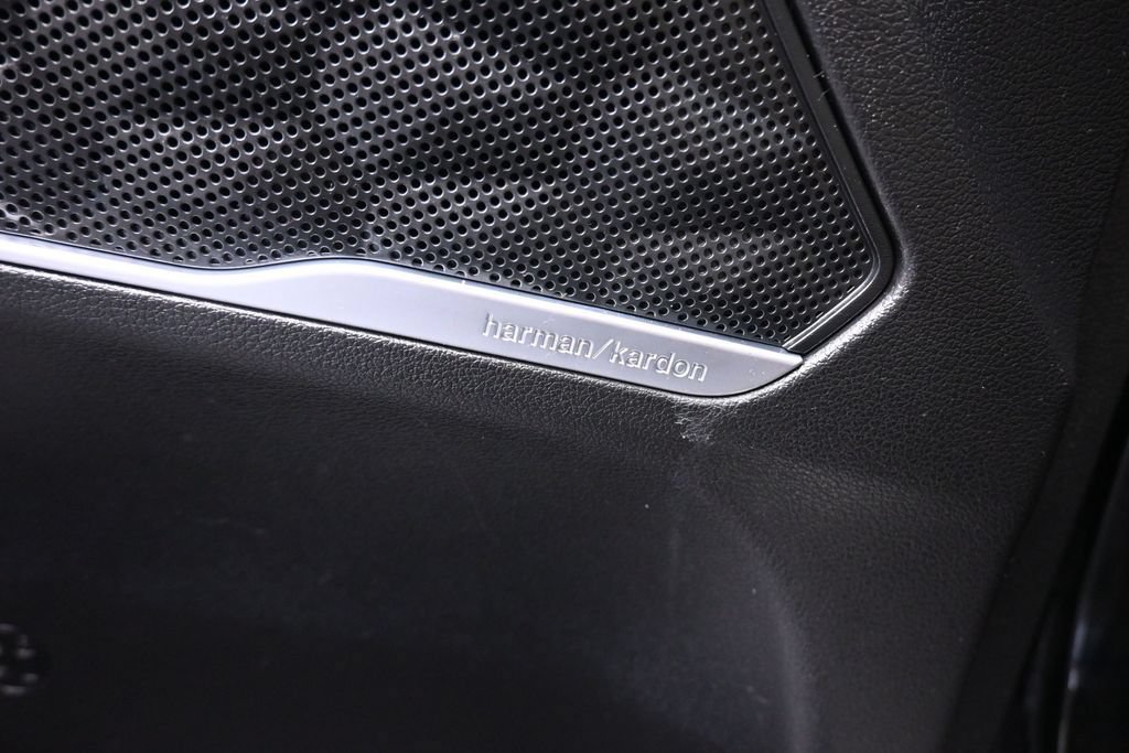 Used 2021 Hyundai Santa Fe Calligraphy AWD/4WD image 11