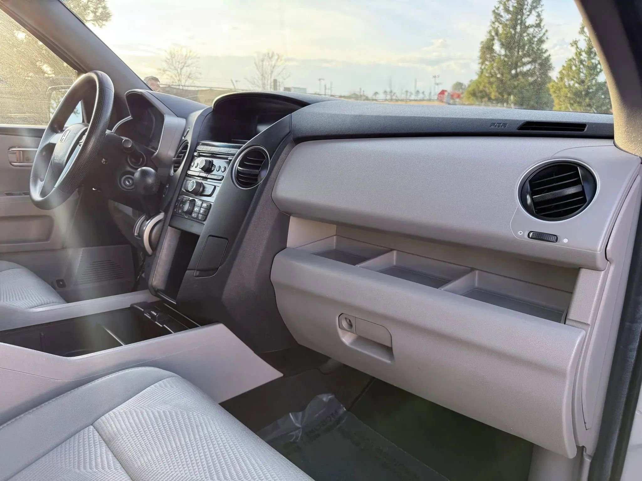 Used 2012 Honda Pilot LX image 19