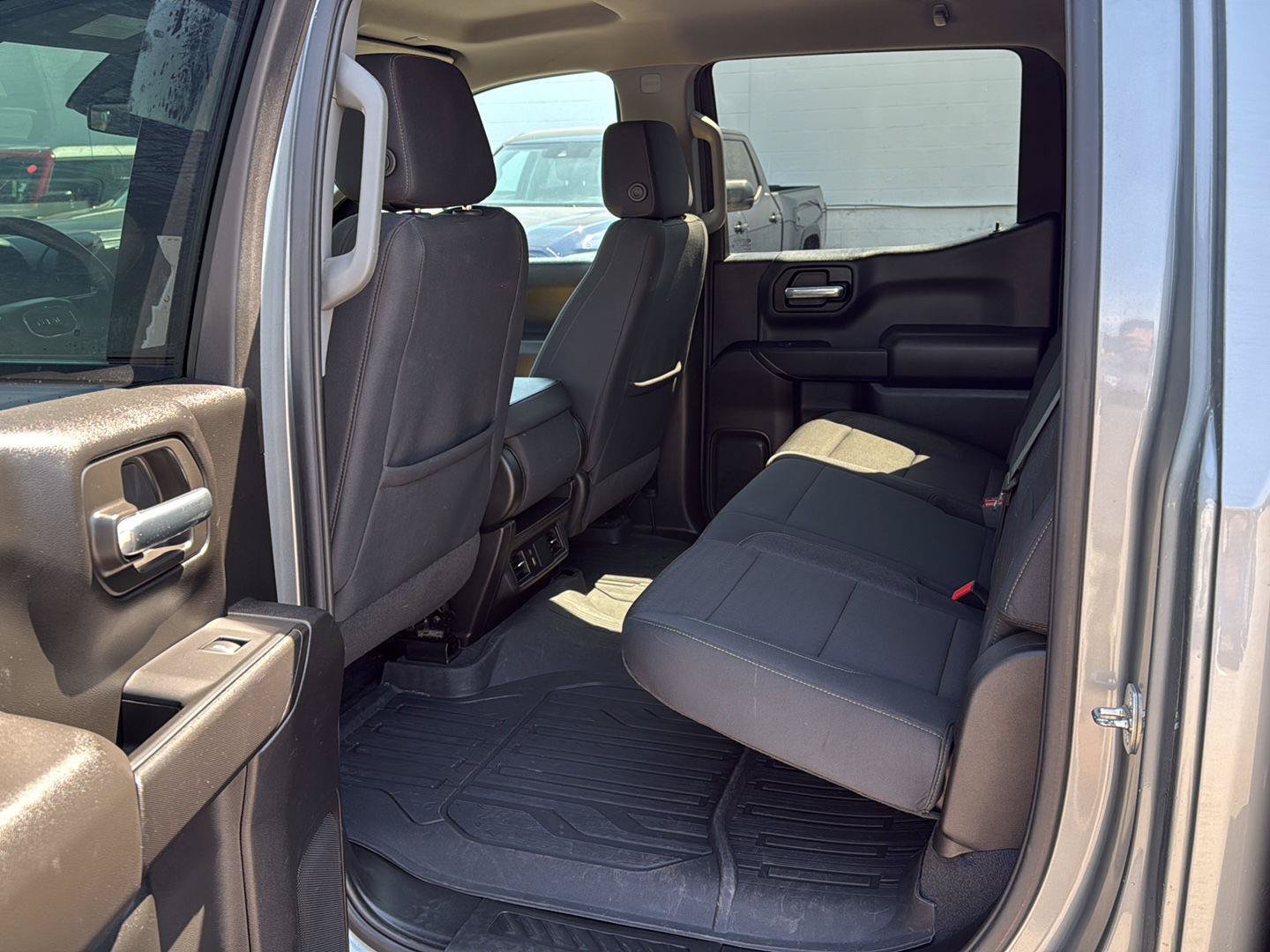 Used 2024 GMC Sierra 1500 Pro w/ Graphite Edition AWD/4WD image 10