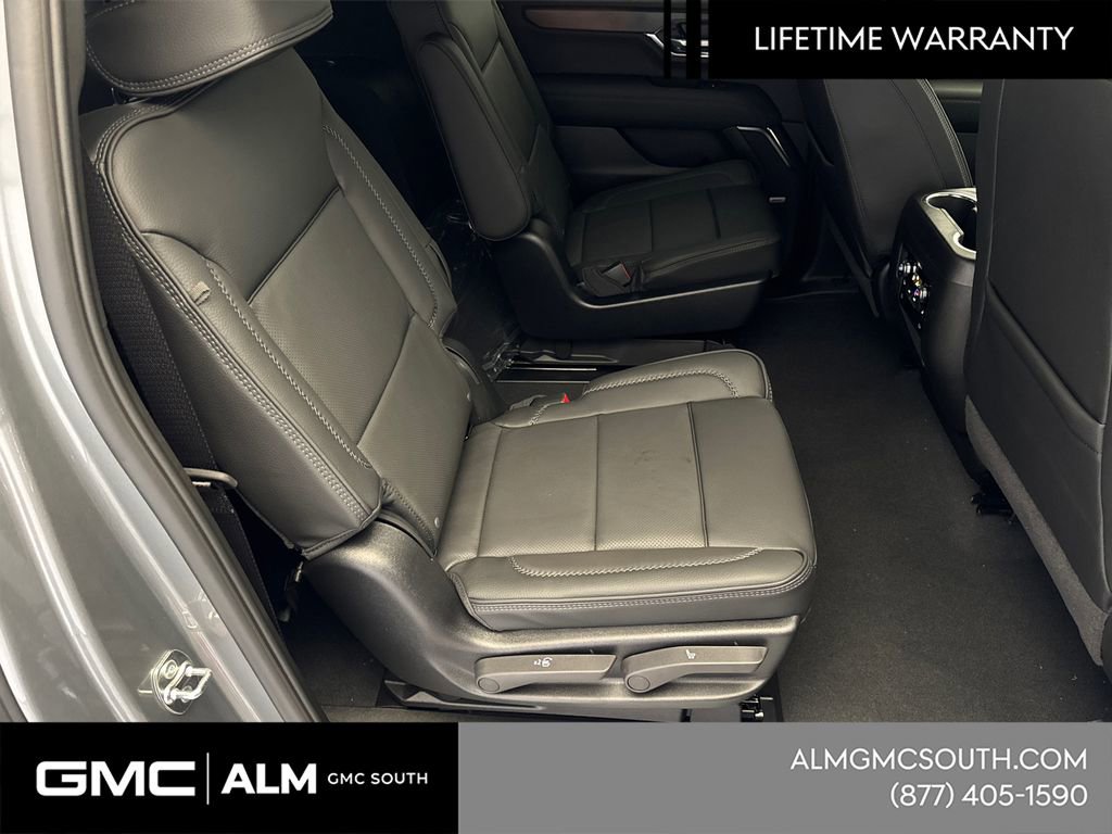New 2026 GMC Yukon XL Denali image 17