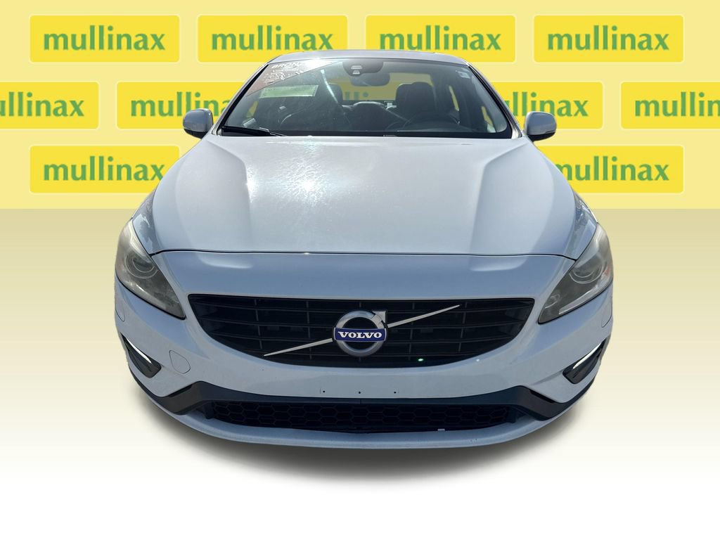 Used 2017 Volvo S60 T5 Dynamic w/ Vision Package AWD/4WD image 9
