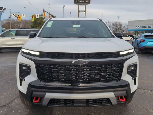 New 2026 Chevrolet Traverse Z71 w/ Enhanced Driving Package image 2