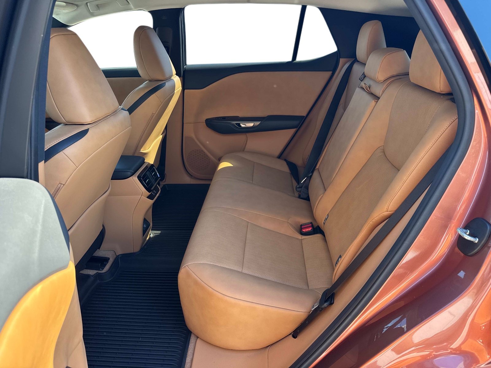 Used 2025 Lexus RZ 300e w/ Accessory Package (Z1) FWD image 14