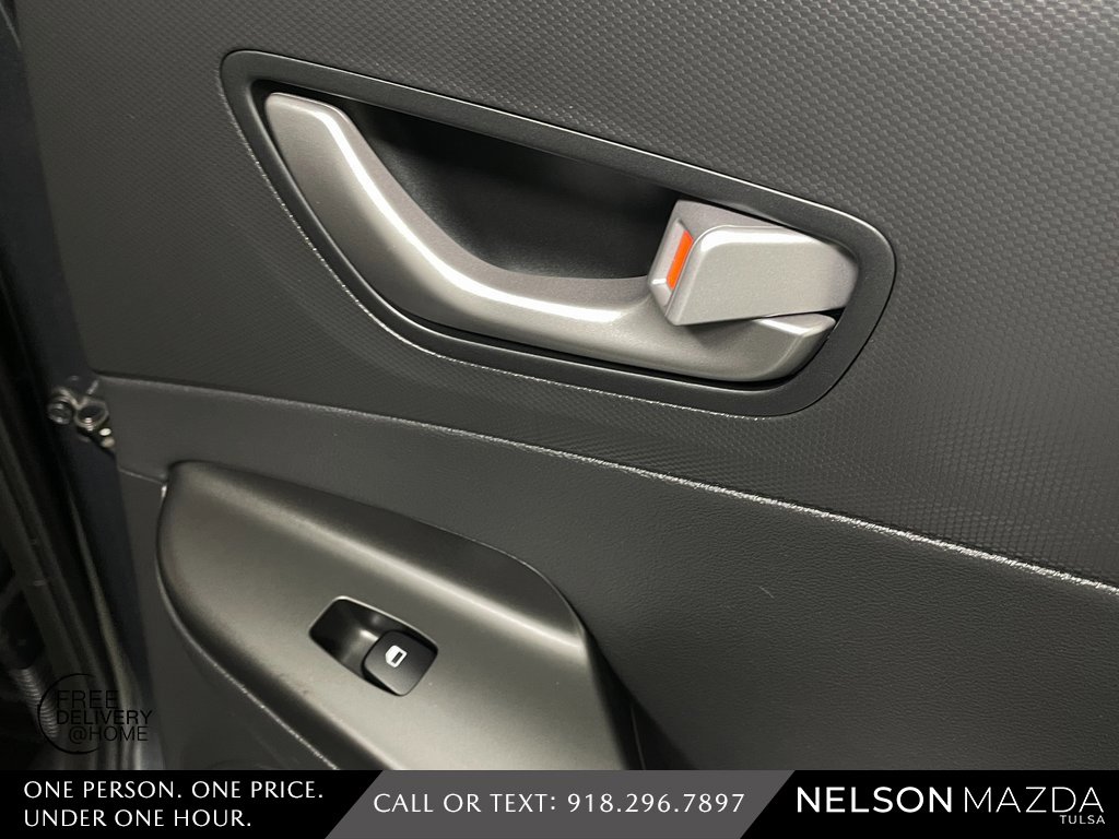 Used 2021 Hyundai Kona Ultimate w/ Cargo Package image 40