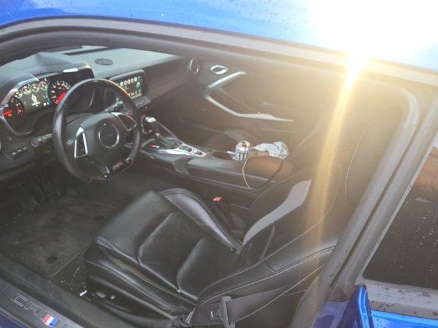 Used 2016 Chevrolet Camaro SS RWD image 2