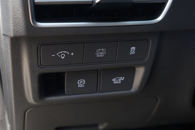 New 2026 Hyundai Sonata Limited FWD image 11