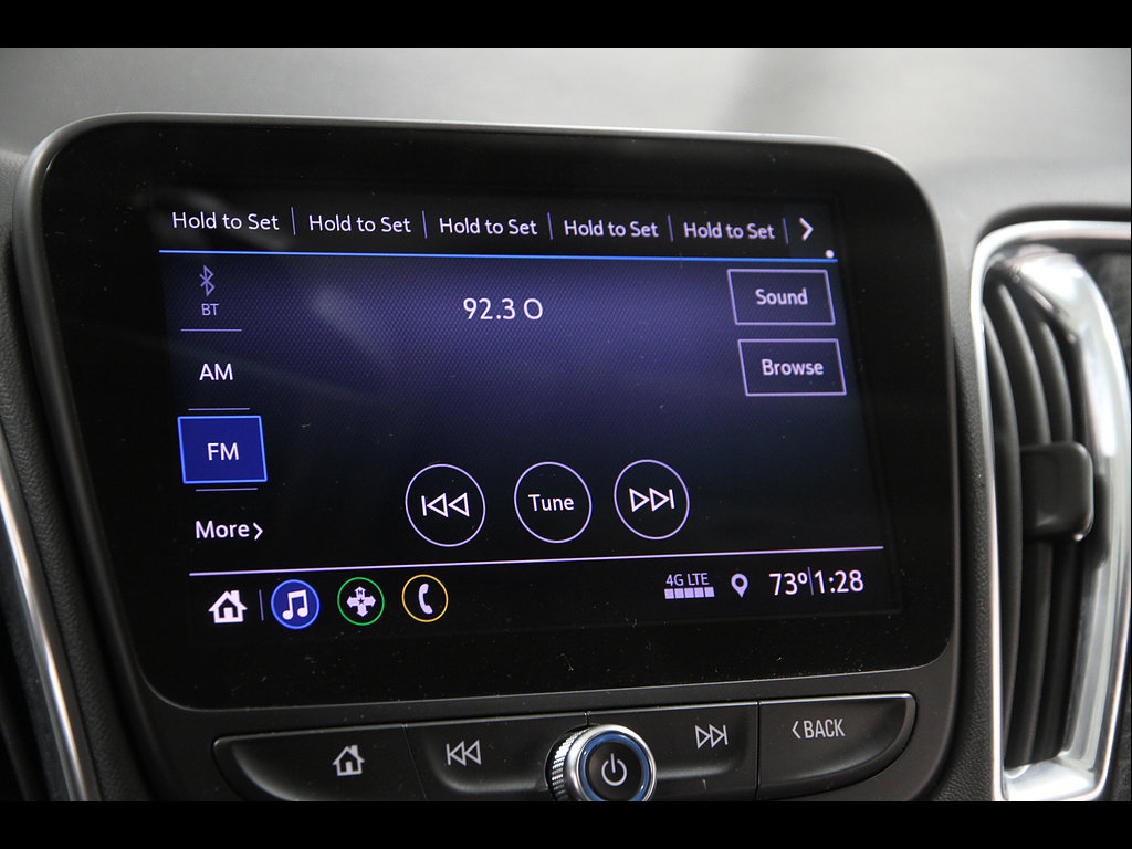 Used 2019 Chevrolet Malibu LT w/ Driver Confidence Package FWD image 11