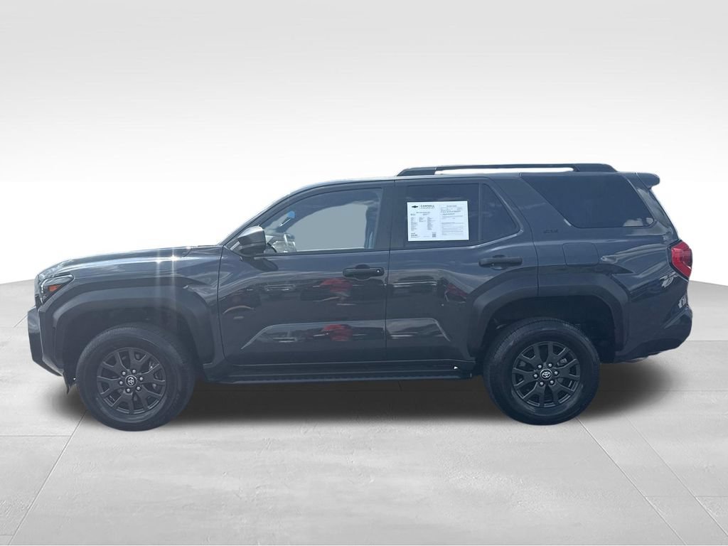 Used 2025 Toyota 4Runner SR5 AWD/4WD image 2