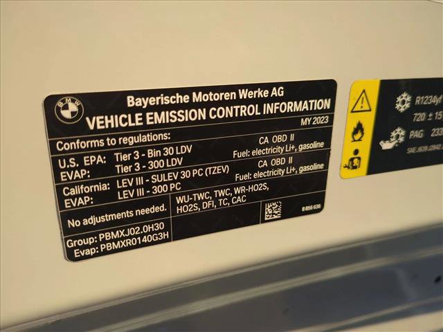 Used 2023 BMW 330e w/ Premium Package image 27