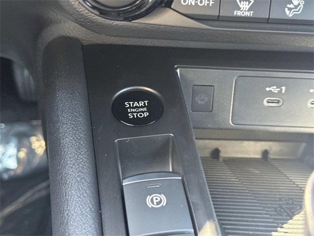 New 2026 Nissan Kicks SV w/ SV Premium Package image 31