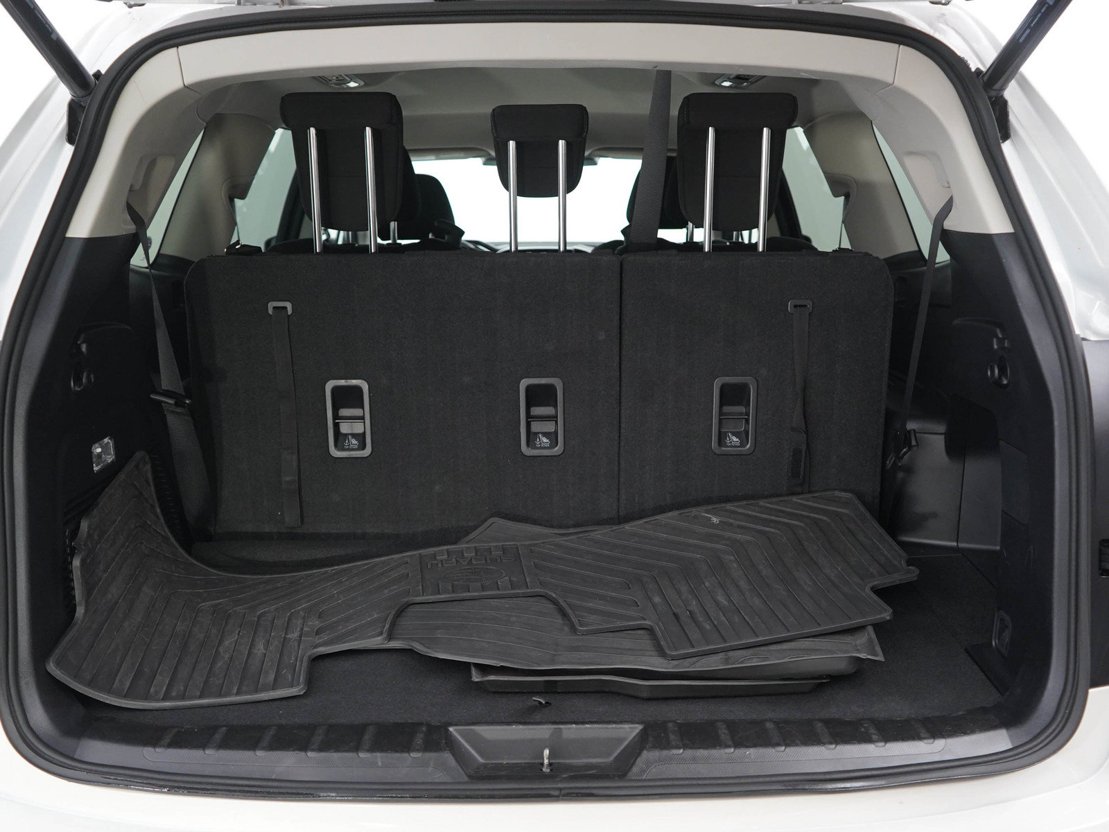 Used 2023 Subaru Ascent Premium AWD/4WD image 18