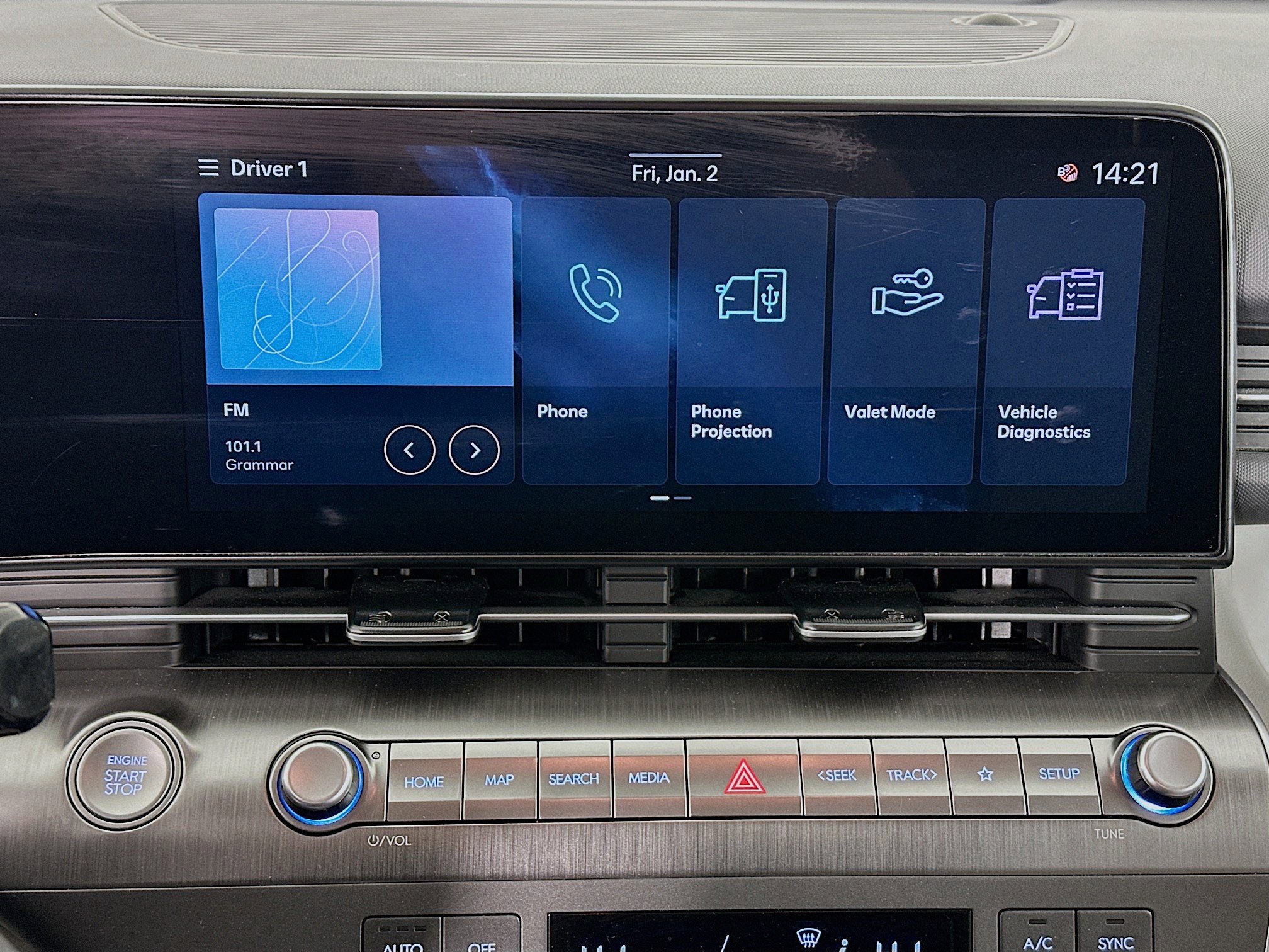 Used 2025 Hyundai Kona SEL image 21